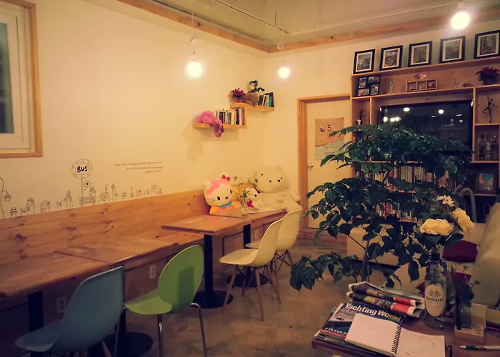 Hostel Blue Backpackers