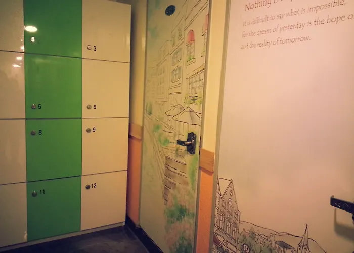 Blue Backpackers Hostel Busan