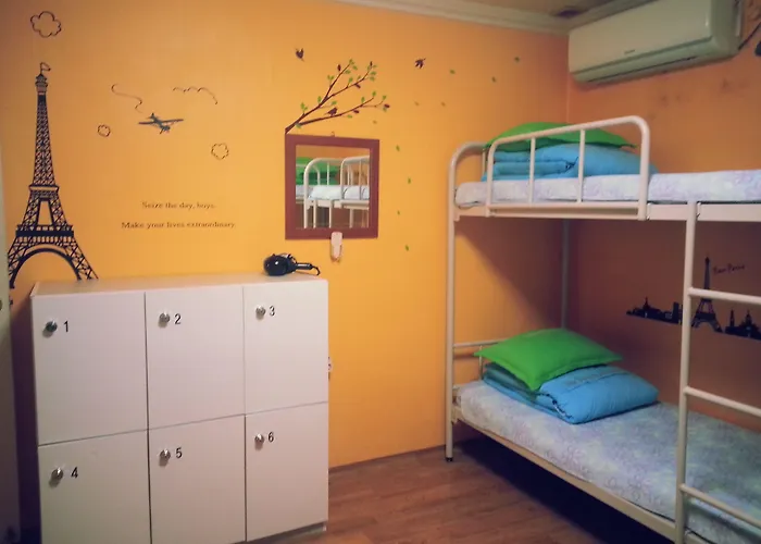 Hostel Blue Backpackers