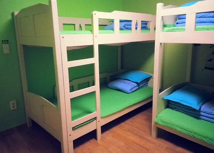 Hostel Blue Backpackers *