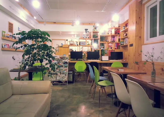 Blue Backpackers Hostel